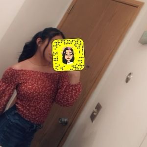 Meet your Posher, Priscilla